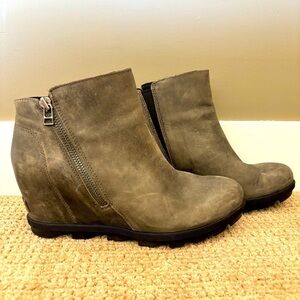 🦆 Sorel Joan Of Arctic Wedge II Women's Zip Boot Quarry - size 11​​​